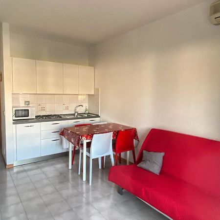 Grazioso Appartamento N 76 A 100Mt Dal Mare Бибионе Экстерьер фото