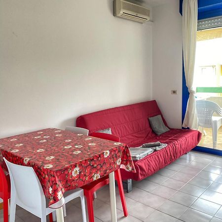 Grazioso Appartamento N 76 A 100Mt Dal Mare Бибионе Экстерьер фото