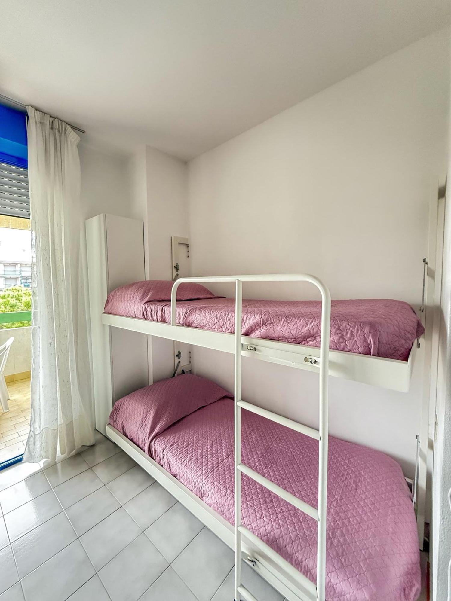 Grazioso Appartamento N 76 A 100Mt Dal Mare Бибионе Экстерьер фото
